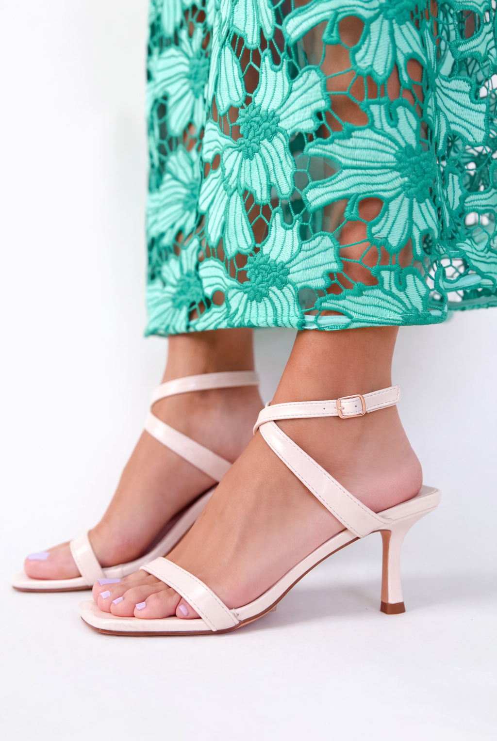 beach by matisse breeze heel