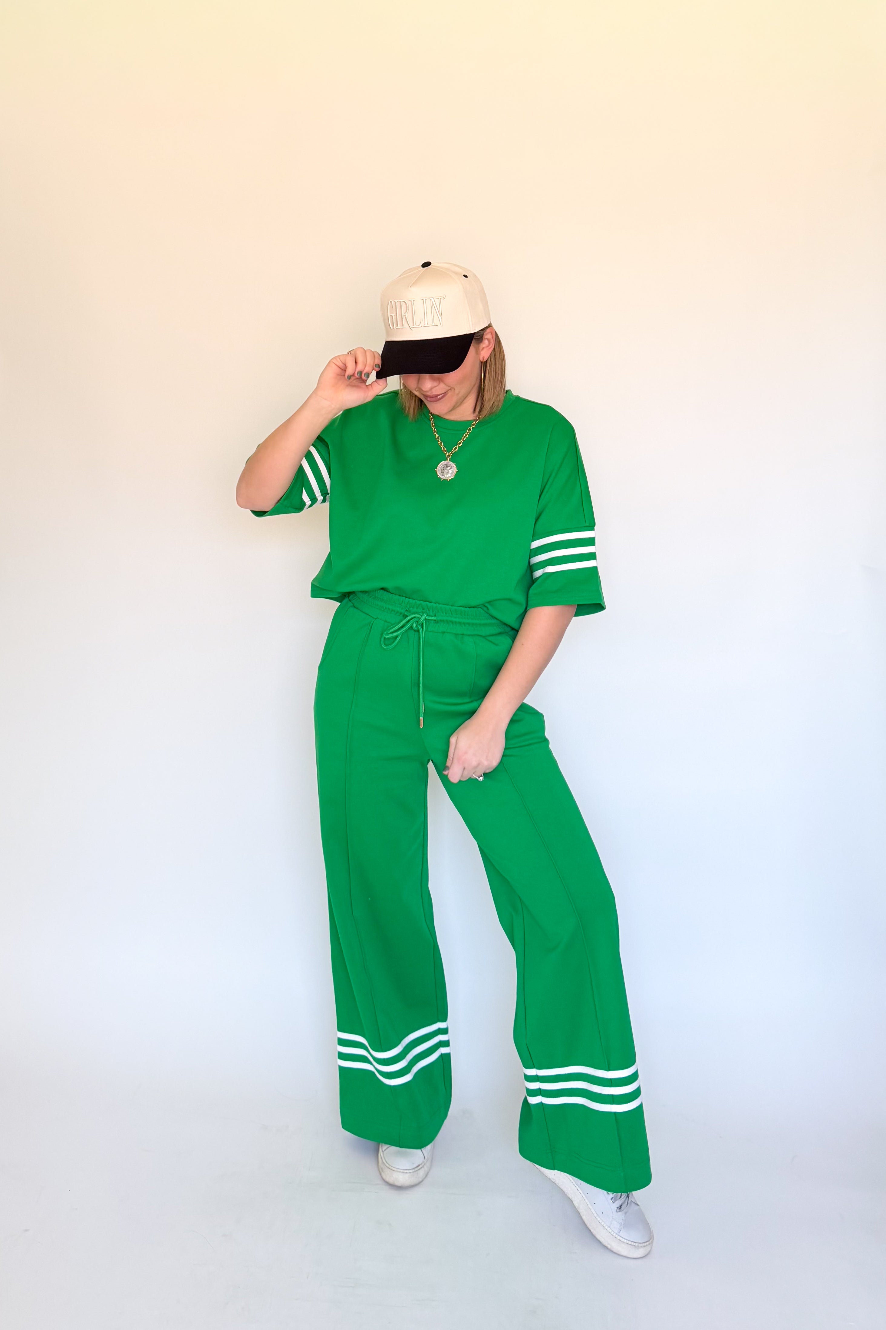 entro green lounge set