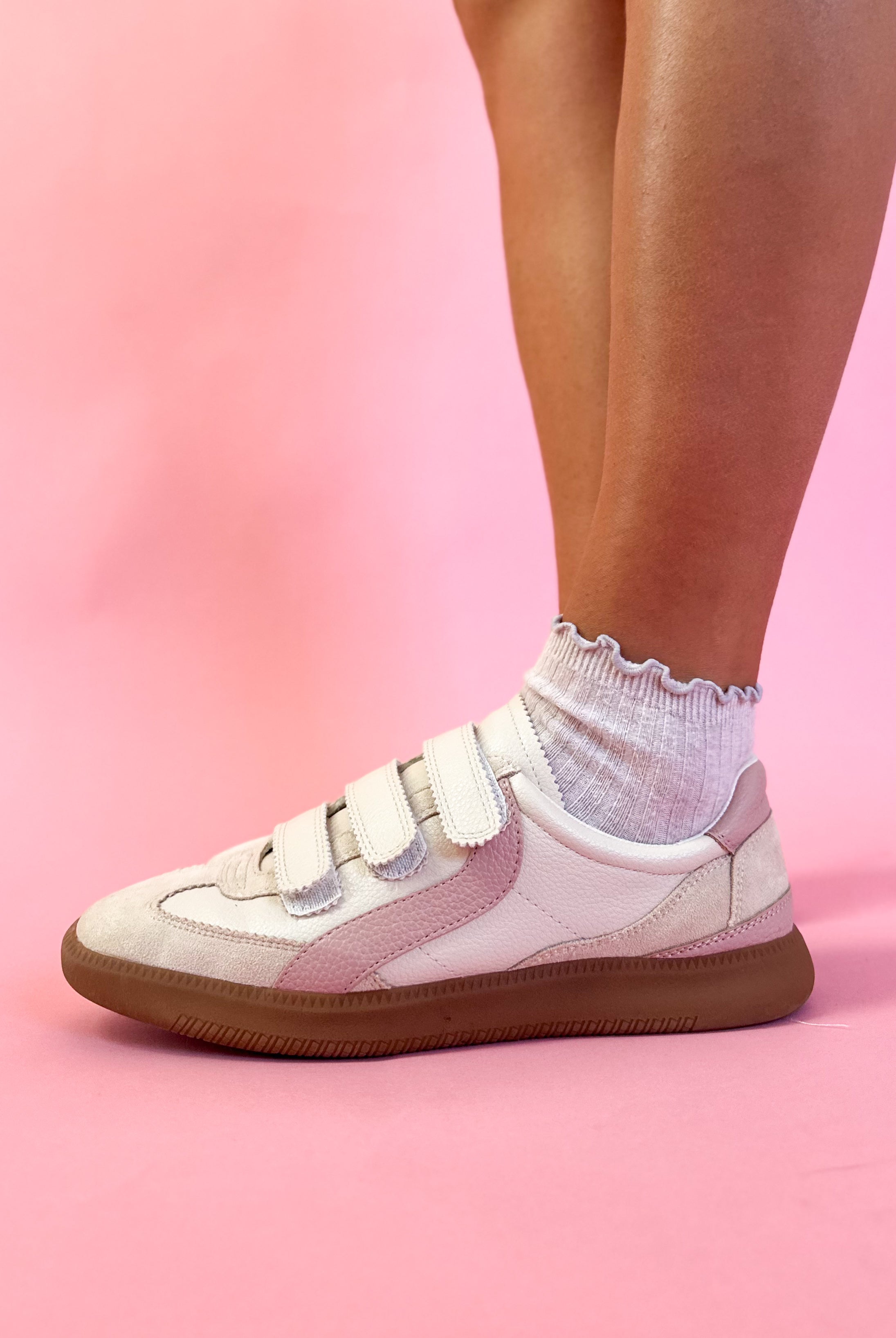 coconuts by matisse Lizzie Natural Sneaker
