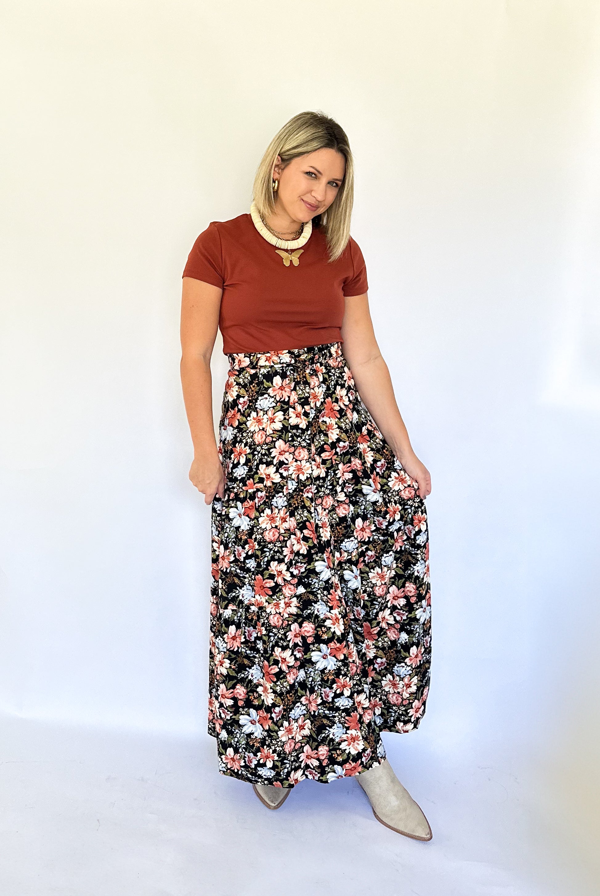 wishlist brick basic tee