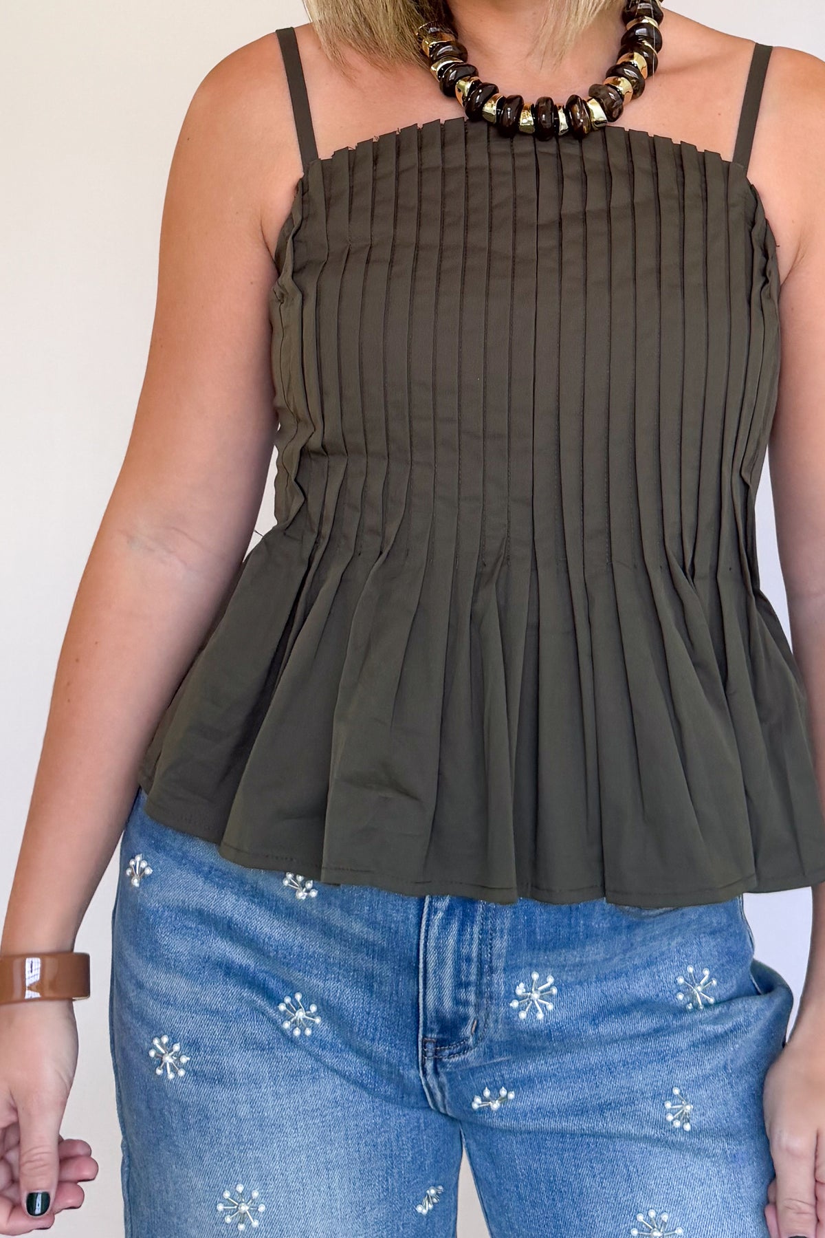 entro army green pleated tank