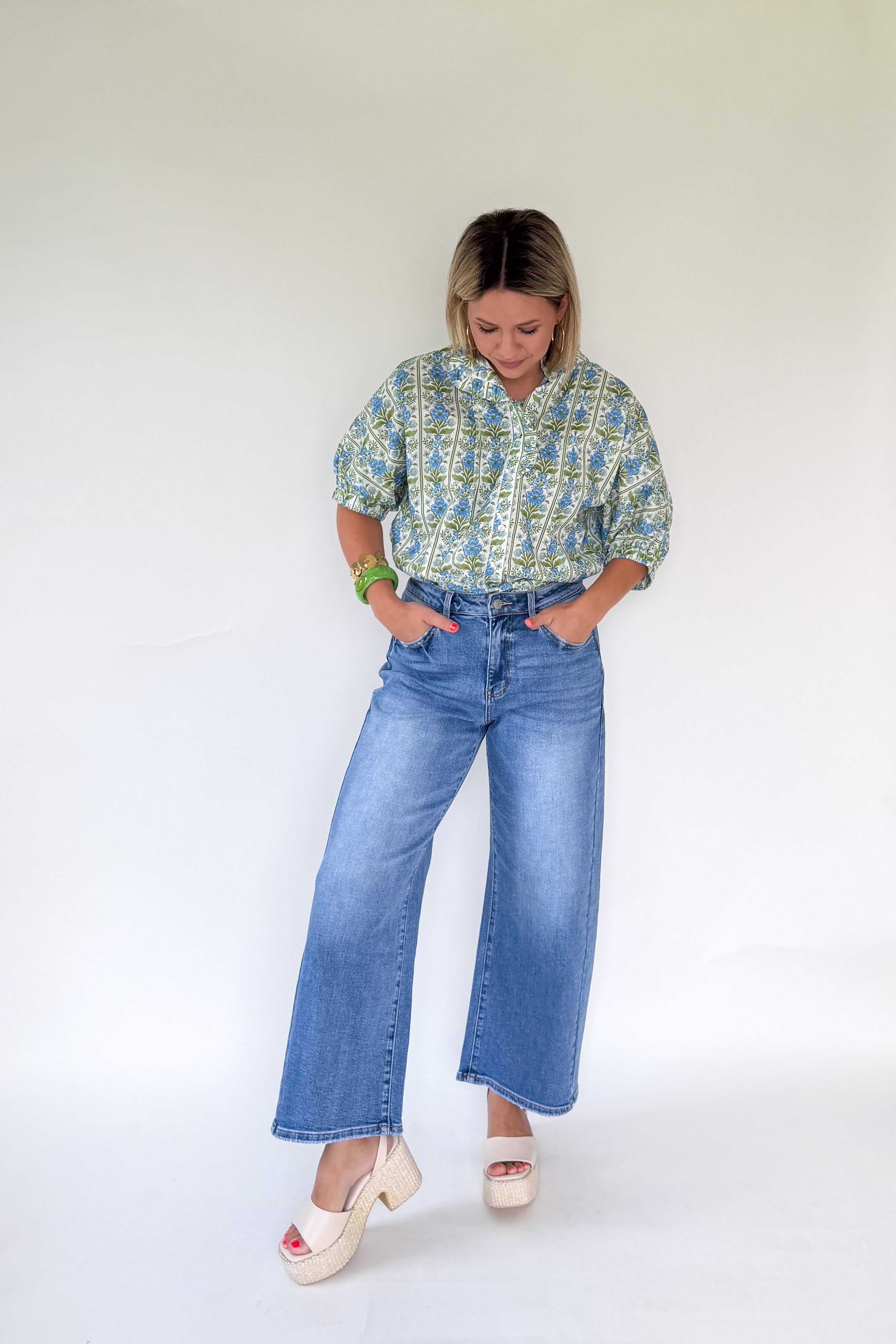 entro blue and green floral top