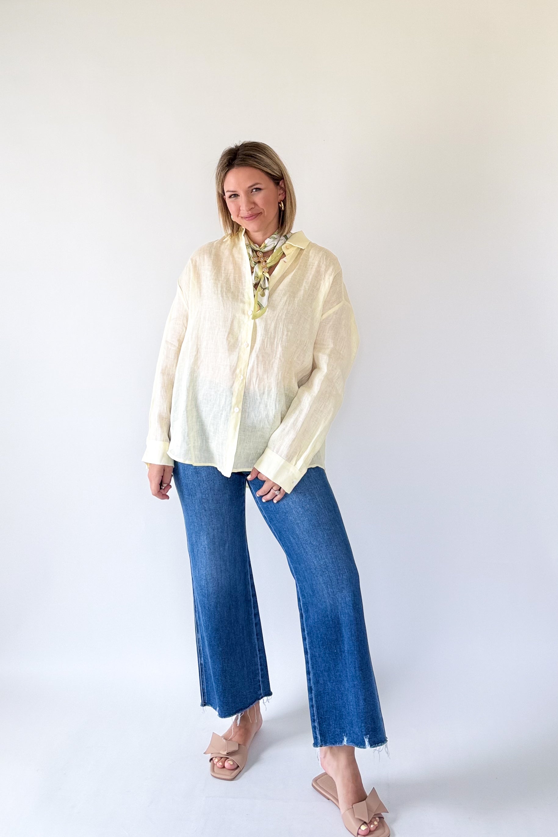 olivaceous linen yellow top