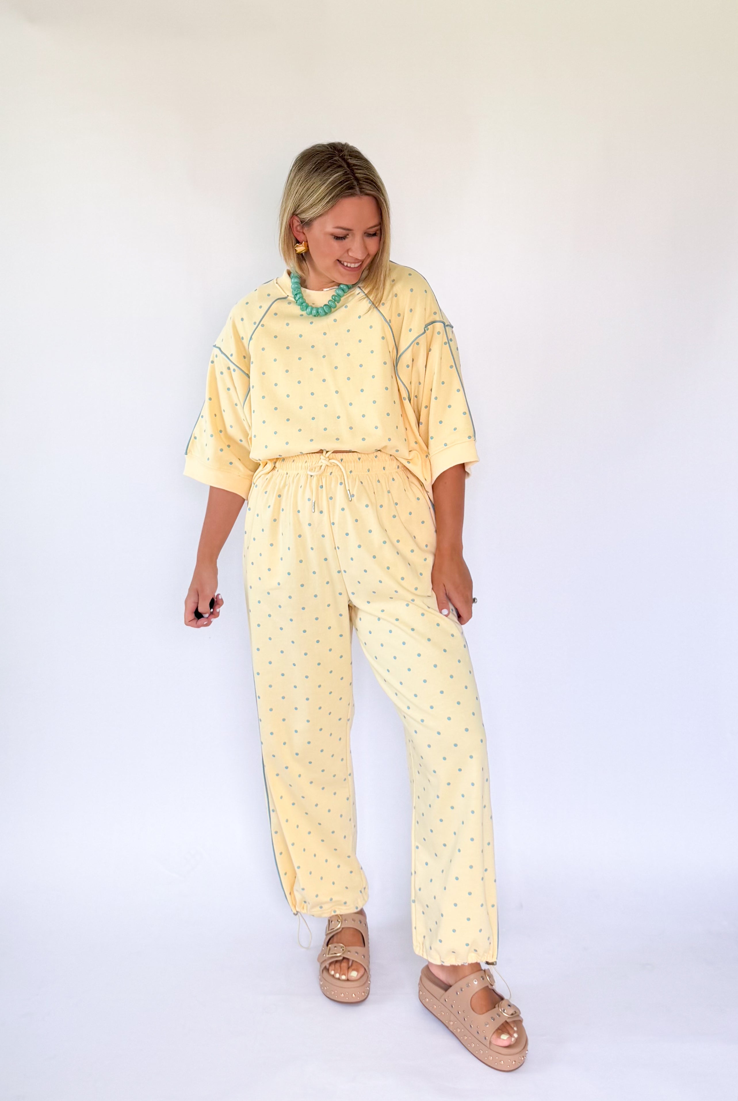 peach love California yellow polka dot set