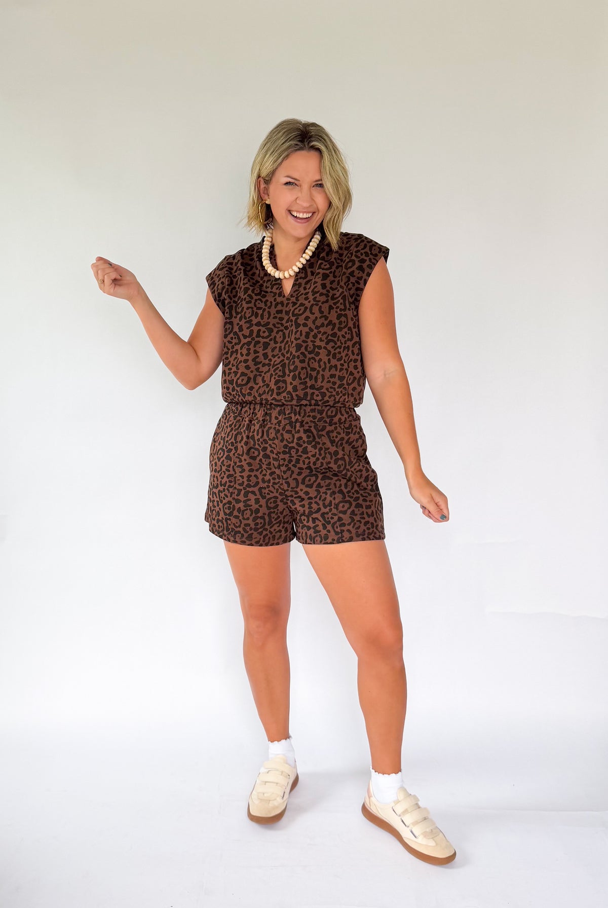 entro leopard short set