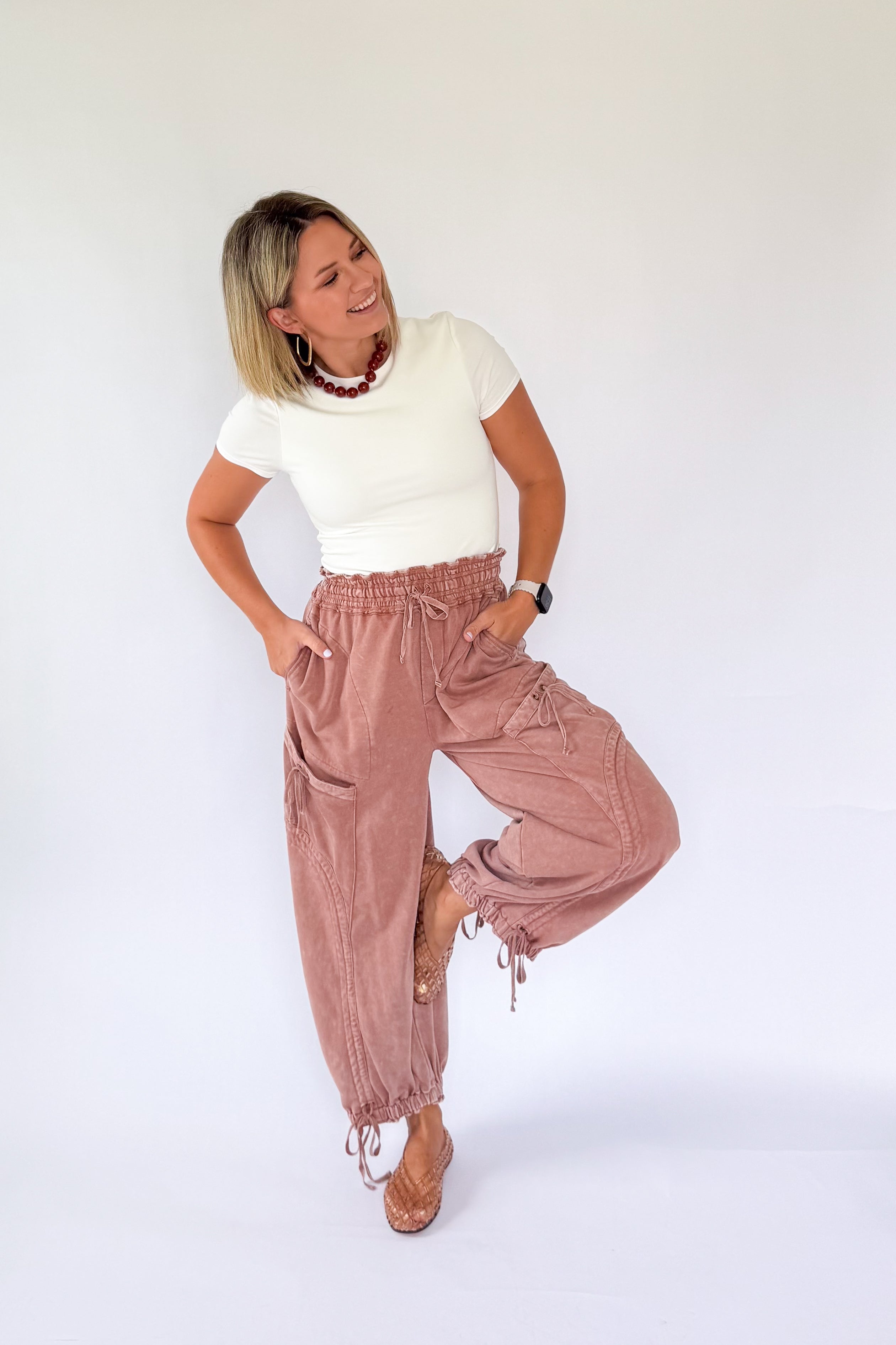 mittoshop red bean jogger barrel pant