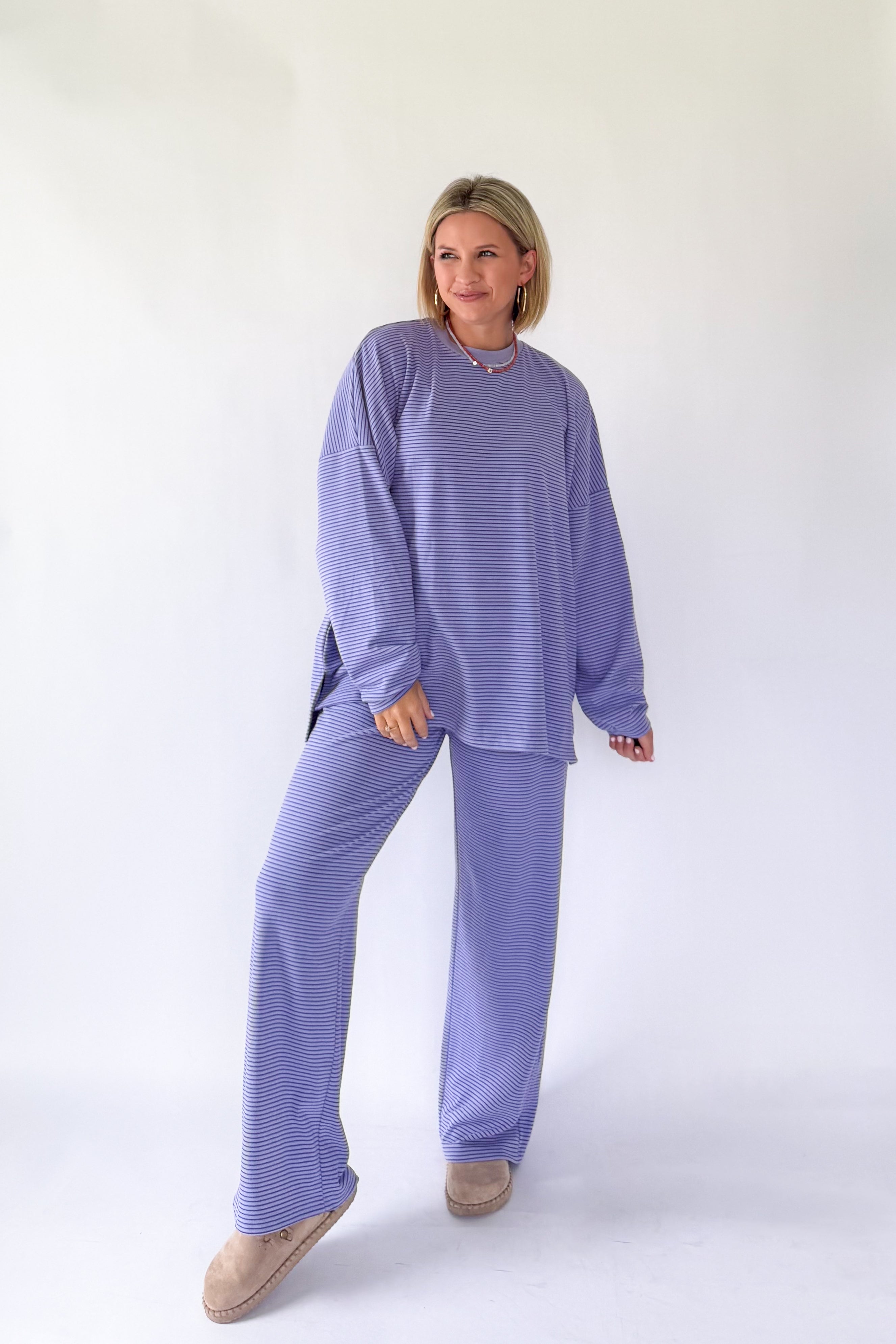 THINGS BETWEEN VIRAL SET PURPLE STRIPE SOFT SET