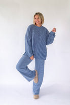 THINGS BEWTEEN BLUE STRIPE VIRAL SET