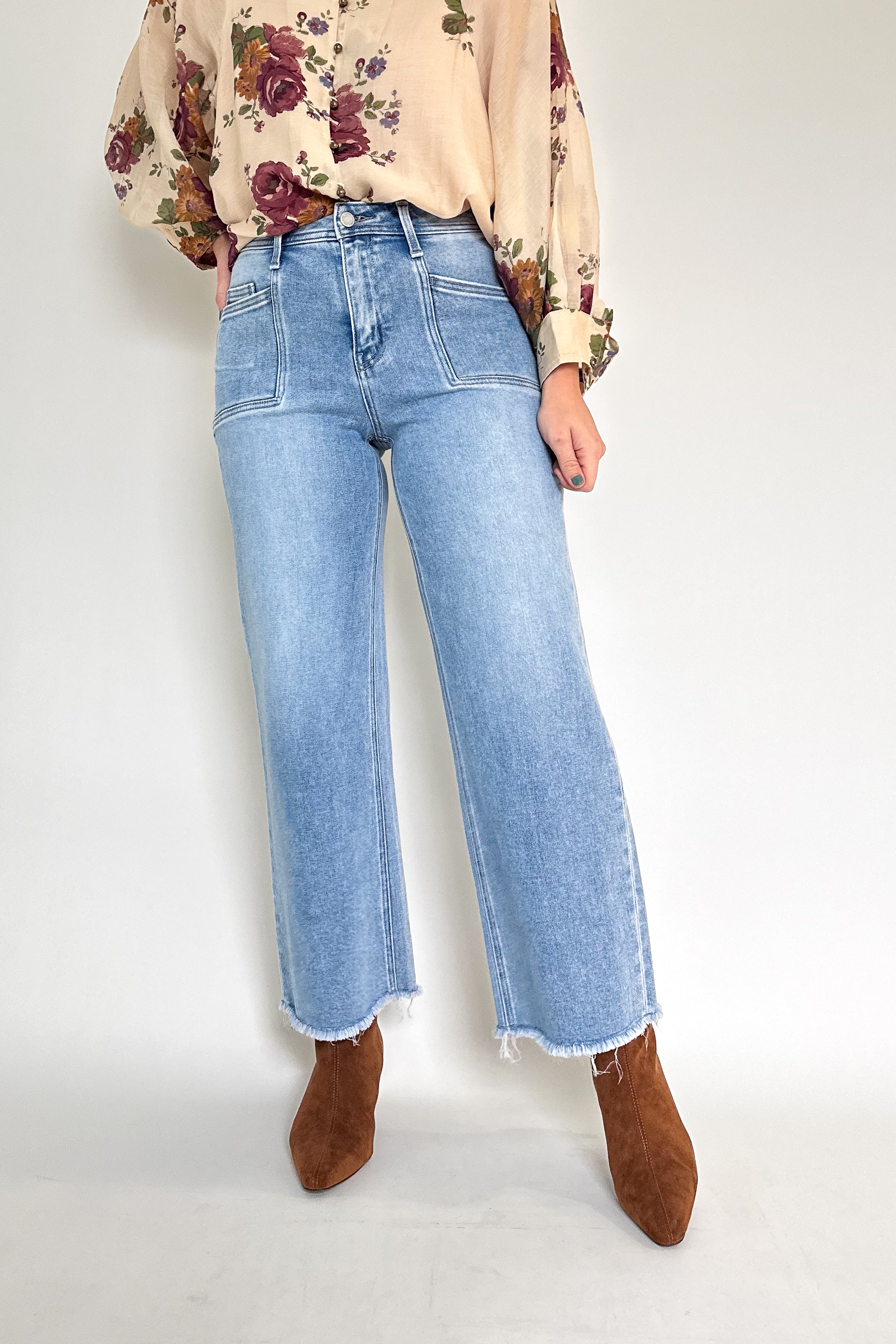 Aileeah High Rise Crop Slim Wide By Vervet