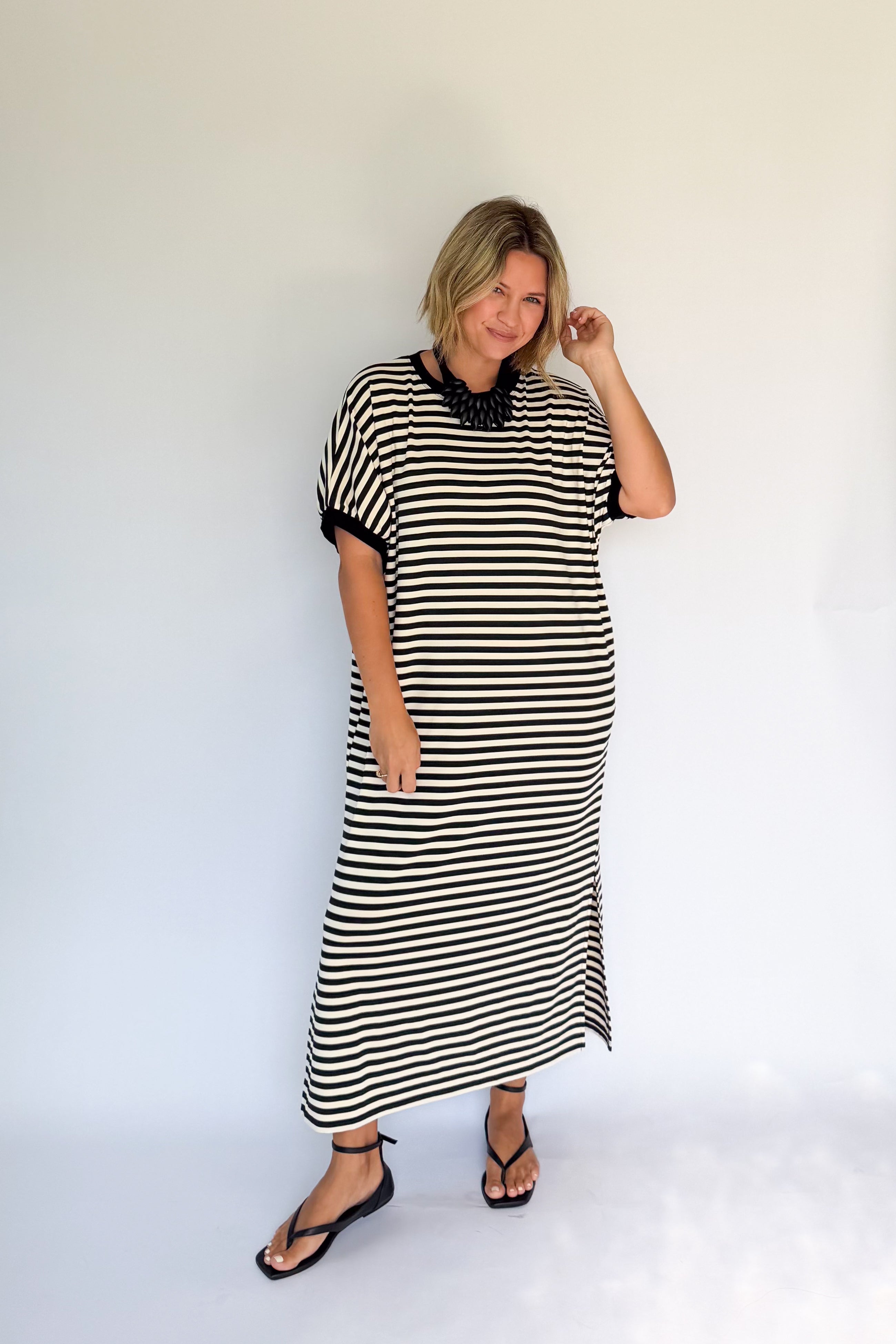 entro black and white stripe maxi