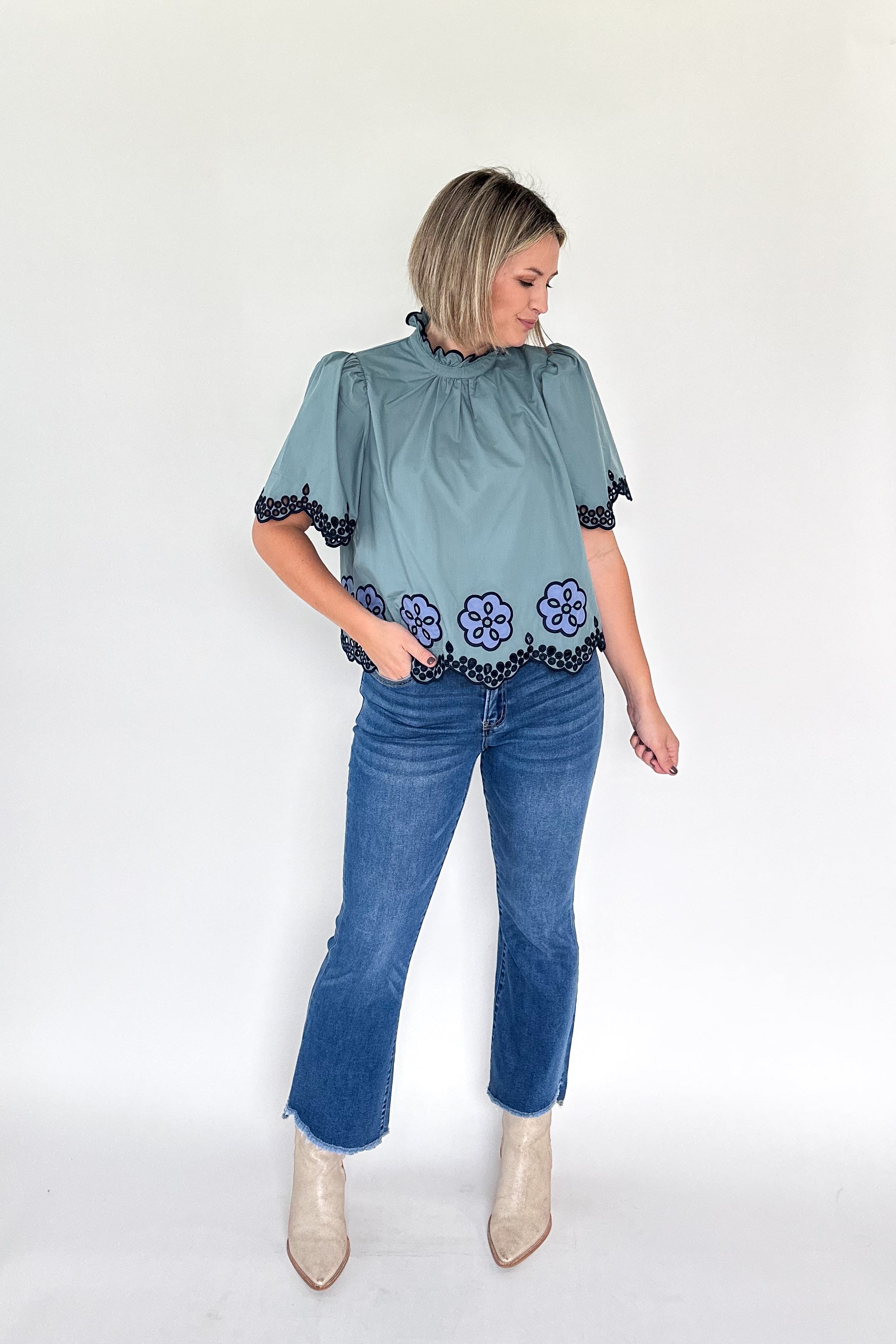 entro sage embroidered top